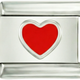 Corazón rojo en plata
